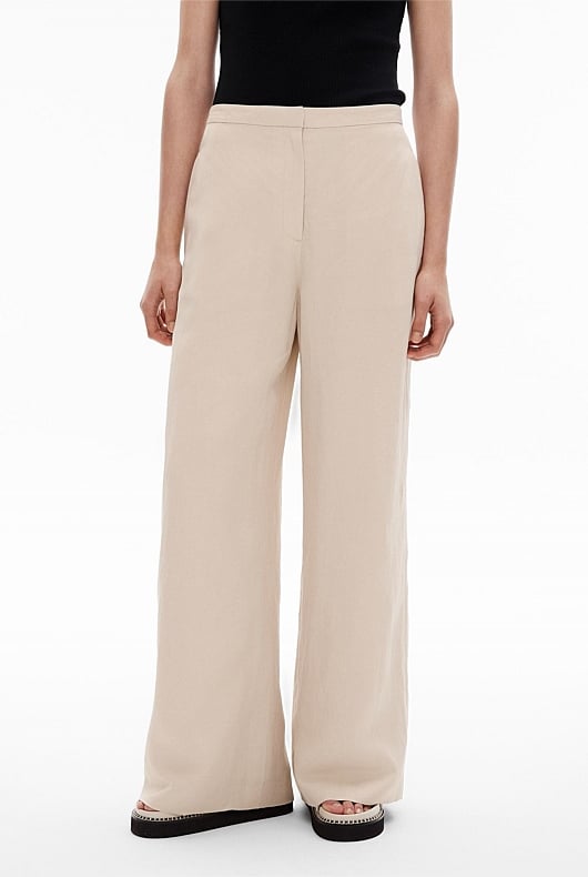 Clean Wide Leg Pant