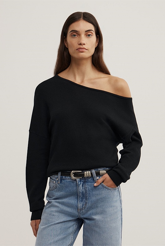 One Shoulder Knit