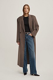 Mid Rise Wide Leg Jean