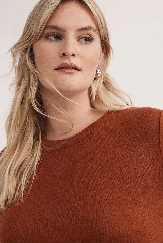 Burnt Red Linen Crew Neck Tee Women's Short Sleeve Tops Witchery