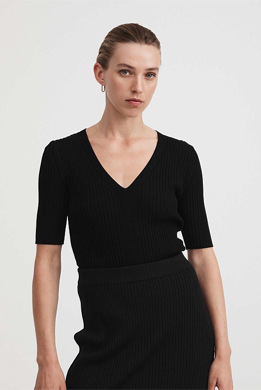 Black Rib V Neck Short Sleeve Knit - Women's Short Sleeve Tops | Witchery