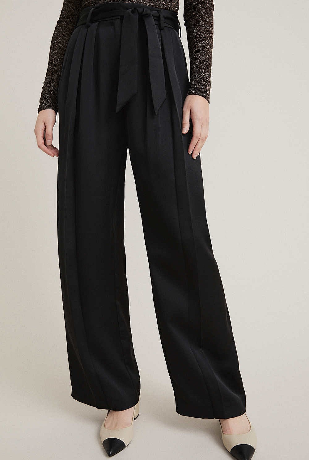 Luxe Pleat Pant