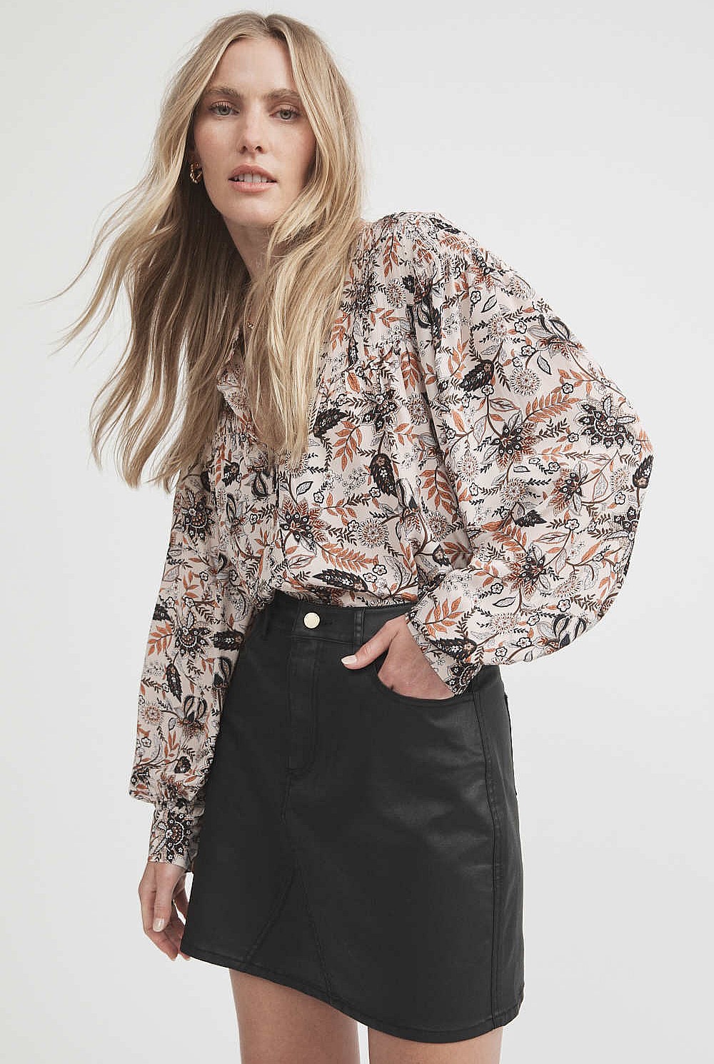 Print Shirred Sleeve Blouse