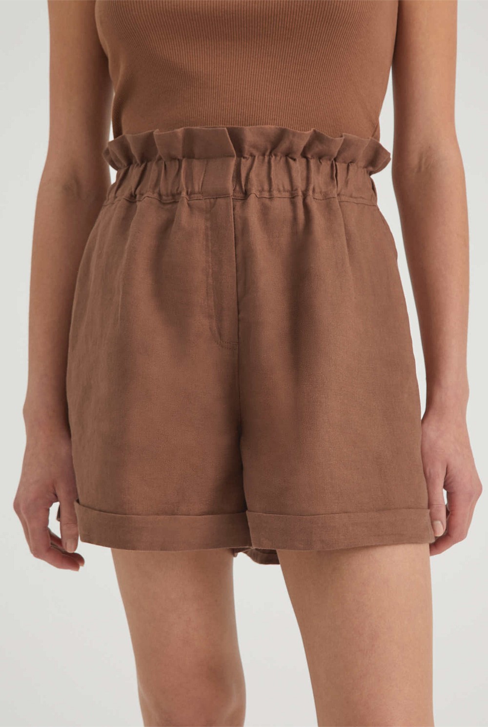 Waist Detail Linen Short