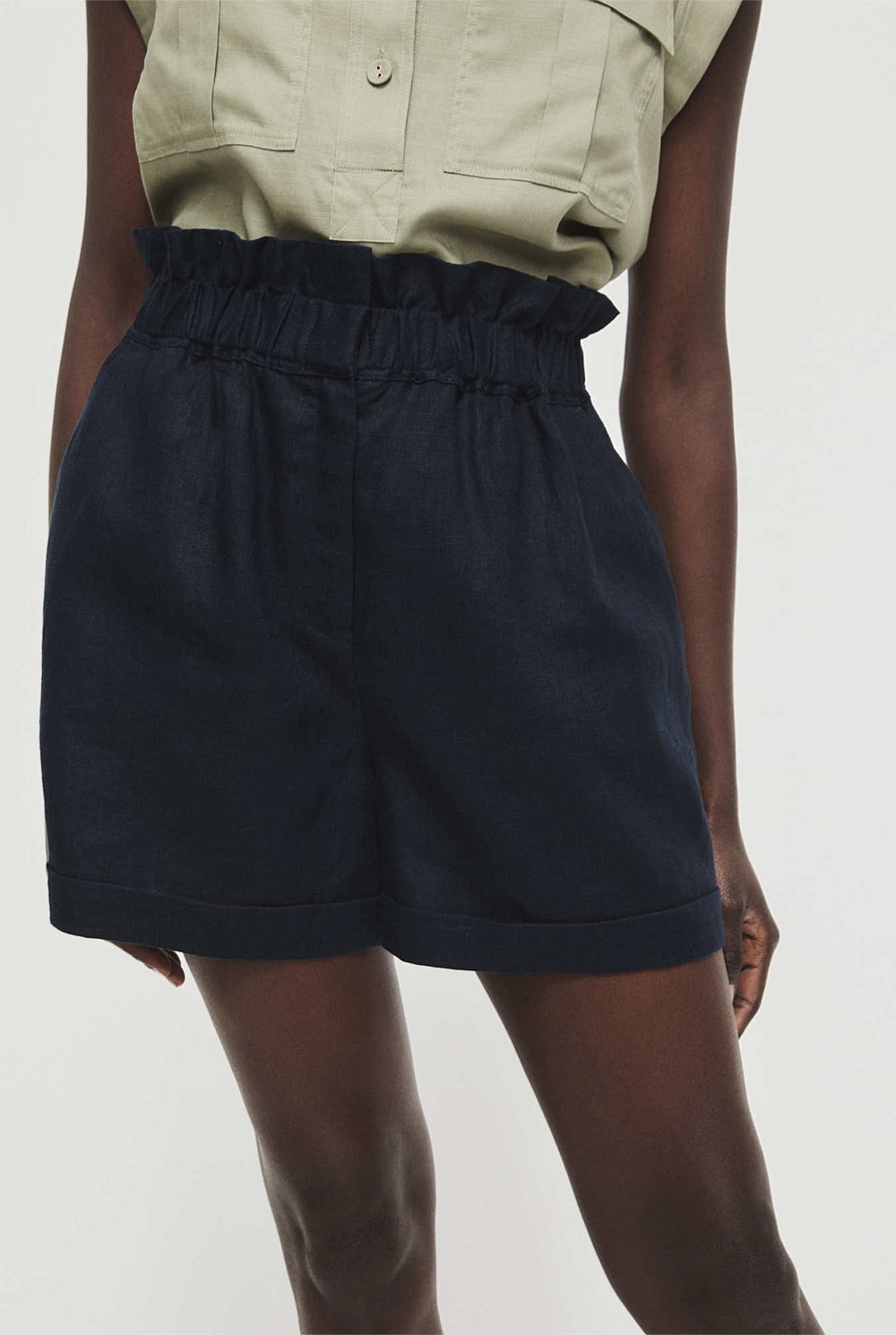 Waist Detail Linen Short