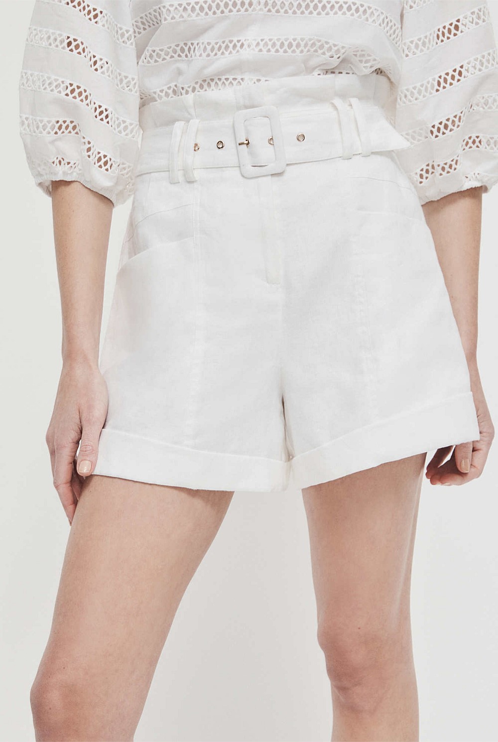 Belted Linen Short