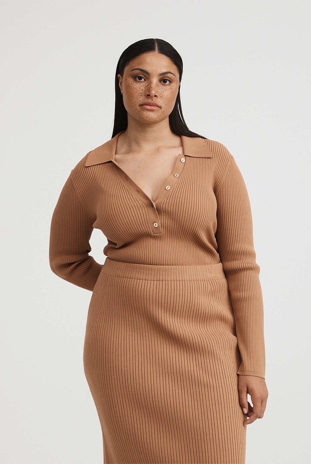 Crepe Collar Henley