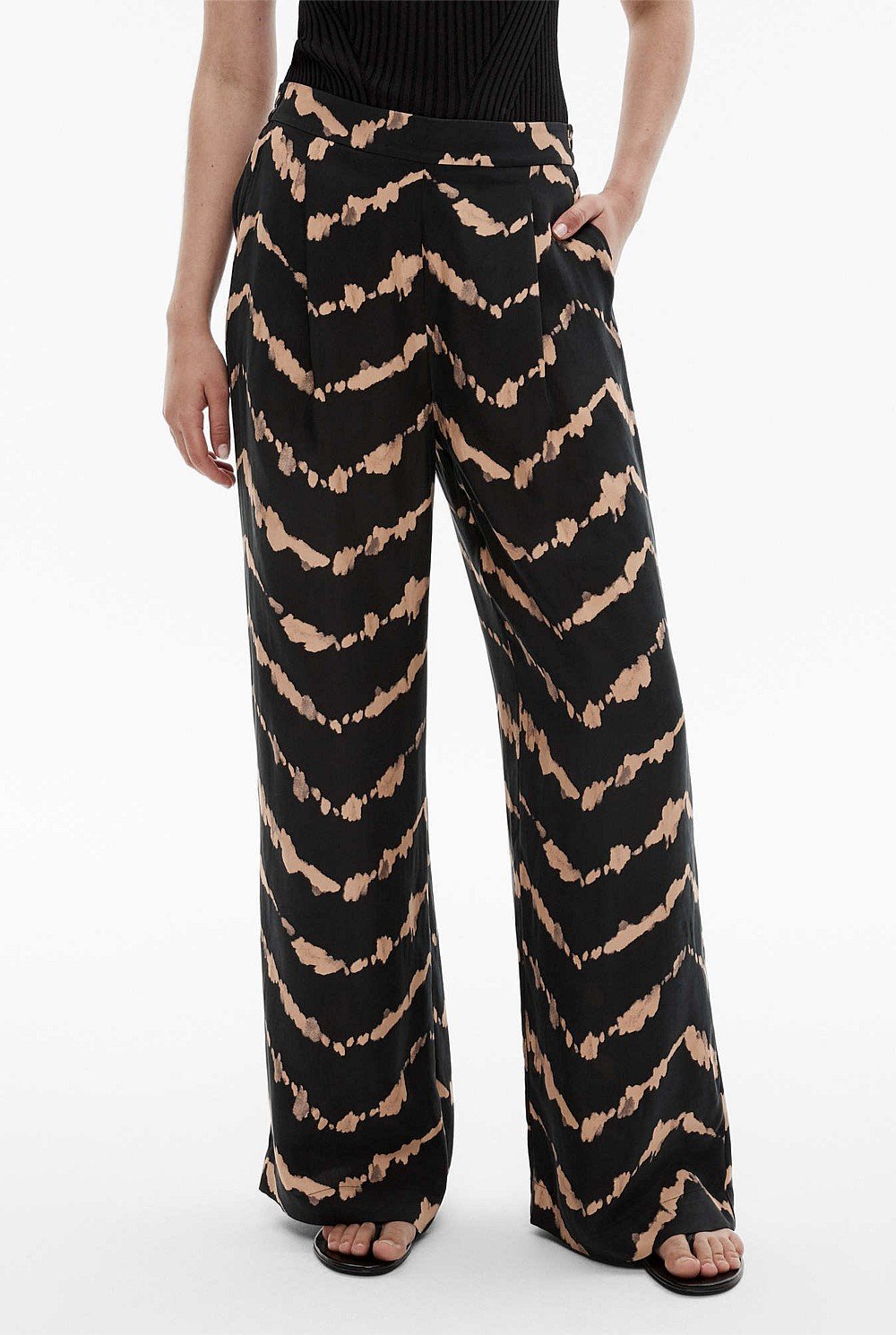 Cupro Print Pull On Pant