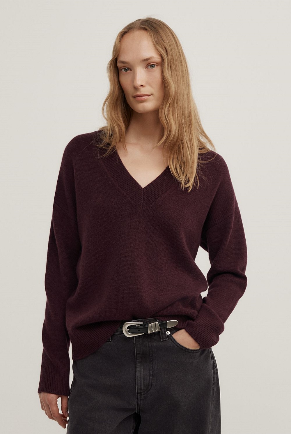 Cashmere V-Neck Knit