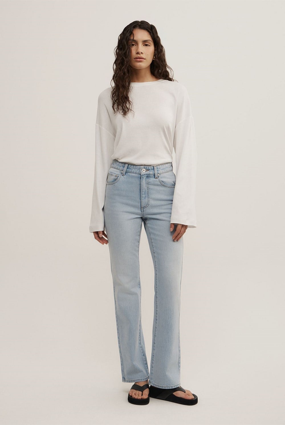 Slim Bootcut Jeans
