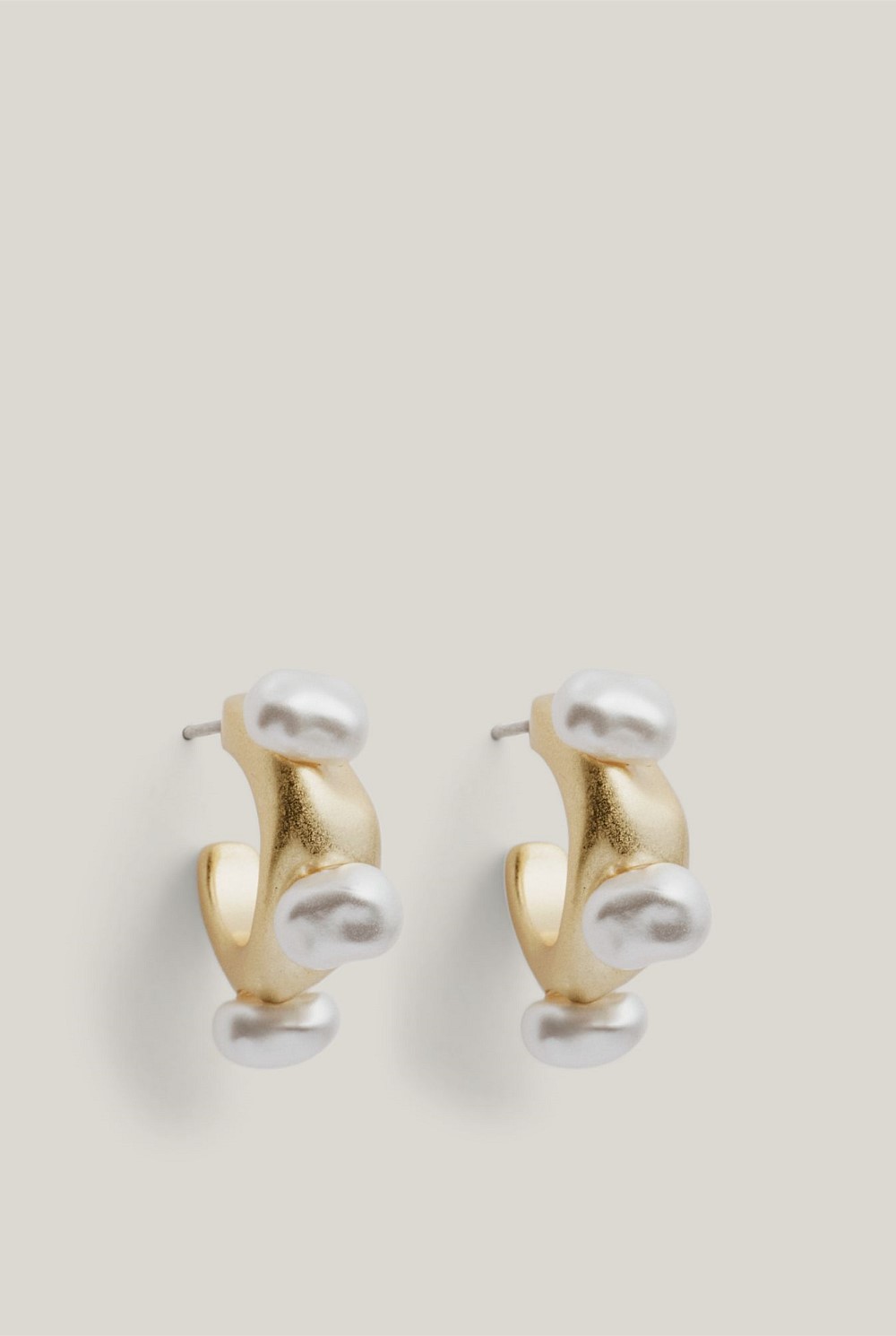 Regan Hoop Earrings