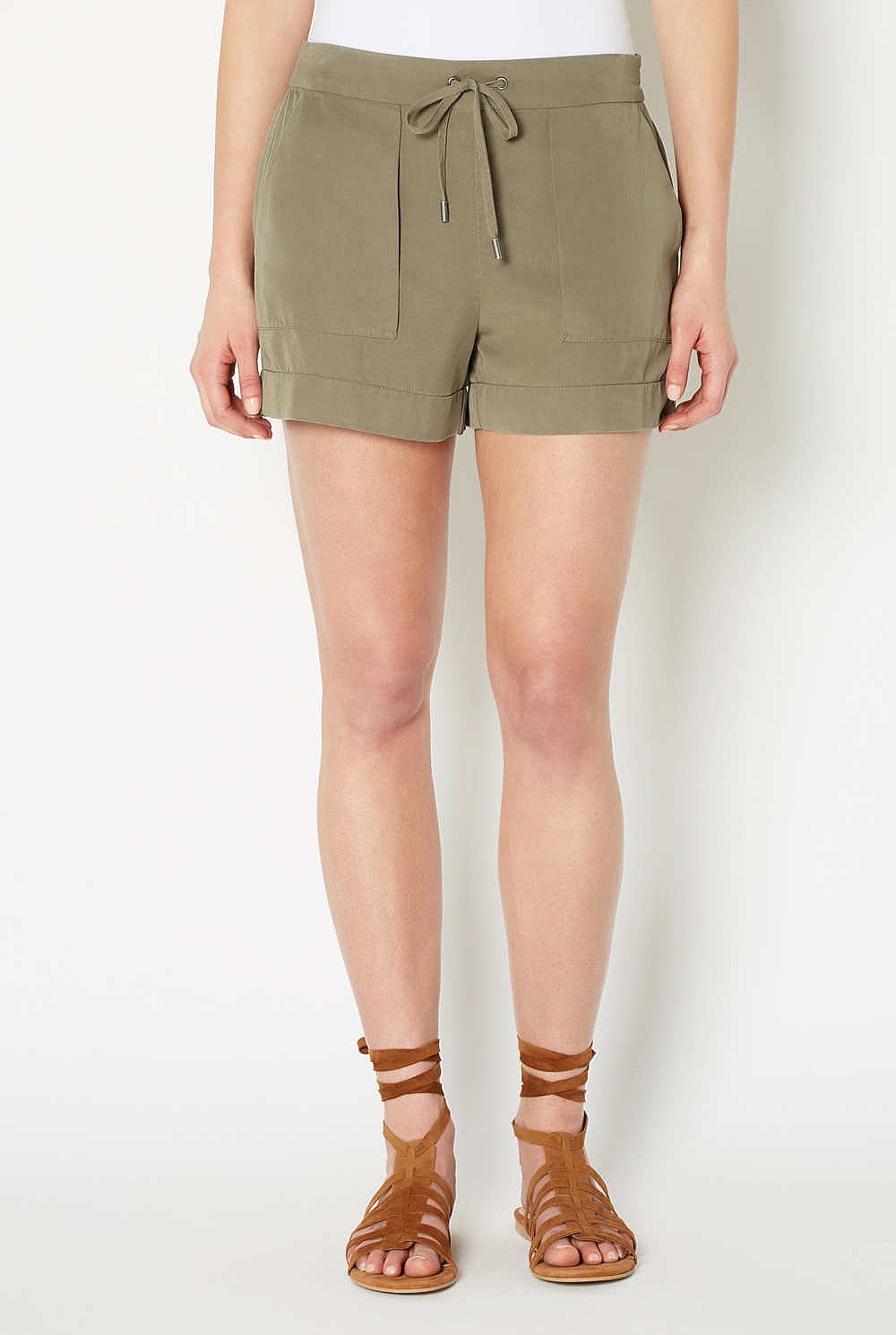 Tuck Pocket Short