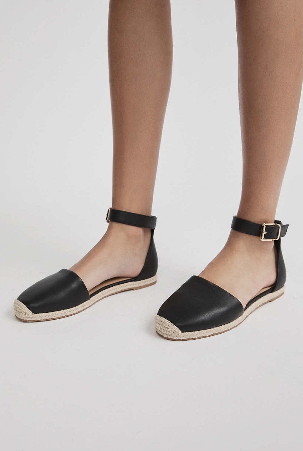 Hart Leather Flat