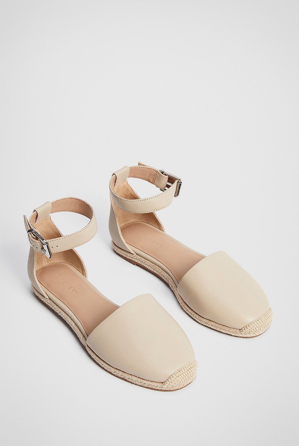 Hart Leather Flat