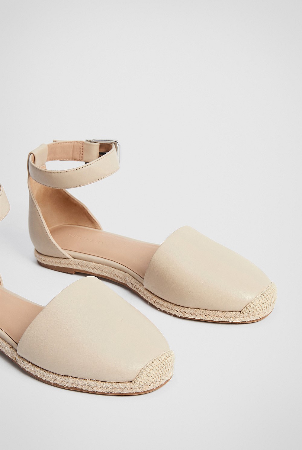 Hart Leather Flat