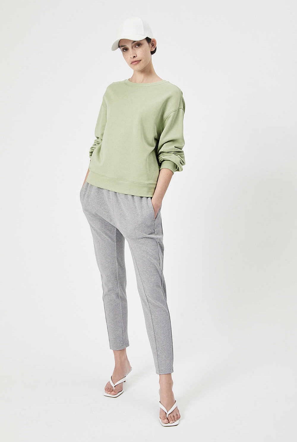 Staple Sweat
