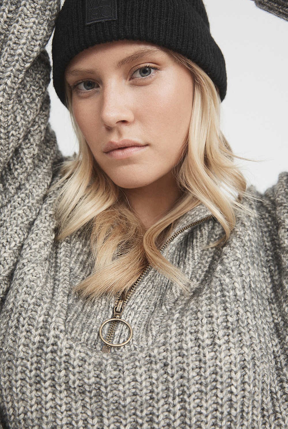 Fleck Zip Knit
