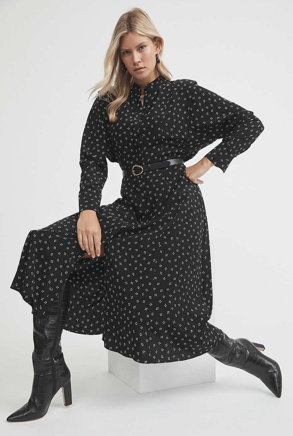 Shoulder Detail Dress