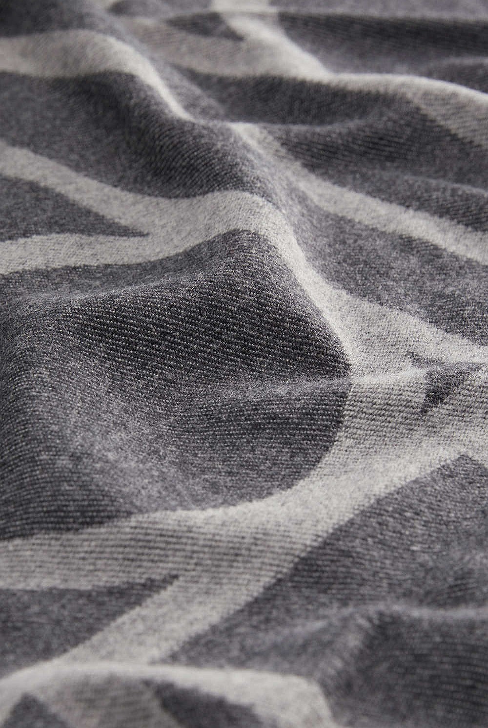 W1970 Monogram Scarf