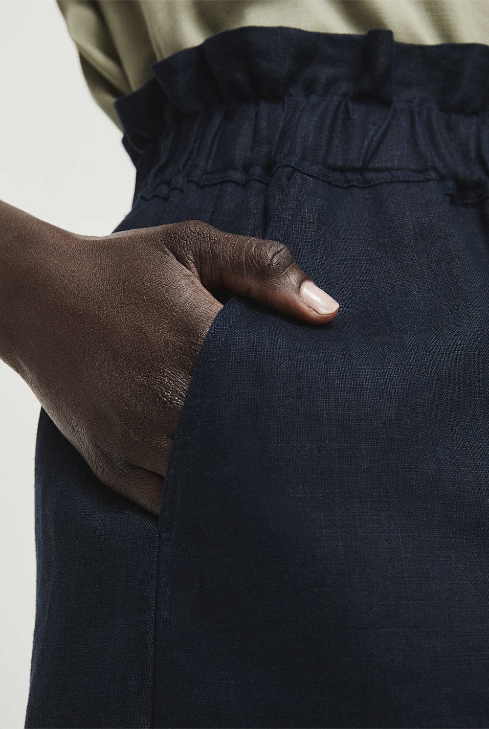 Waist Detail Linen Short
