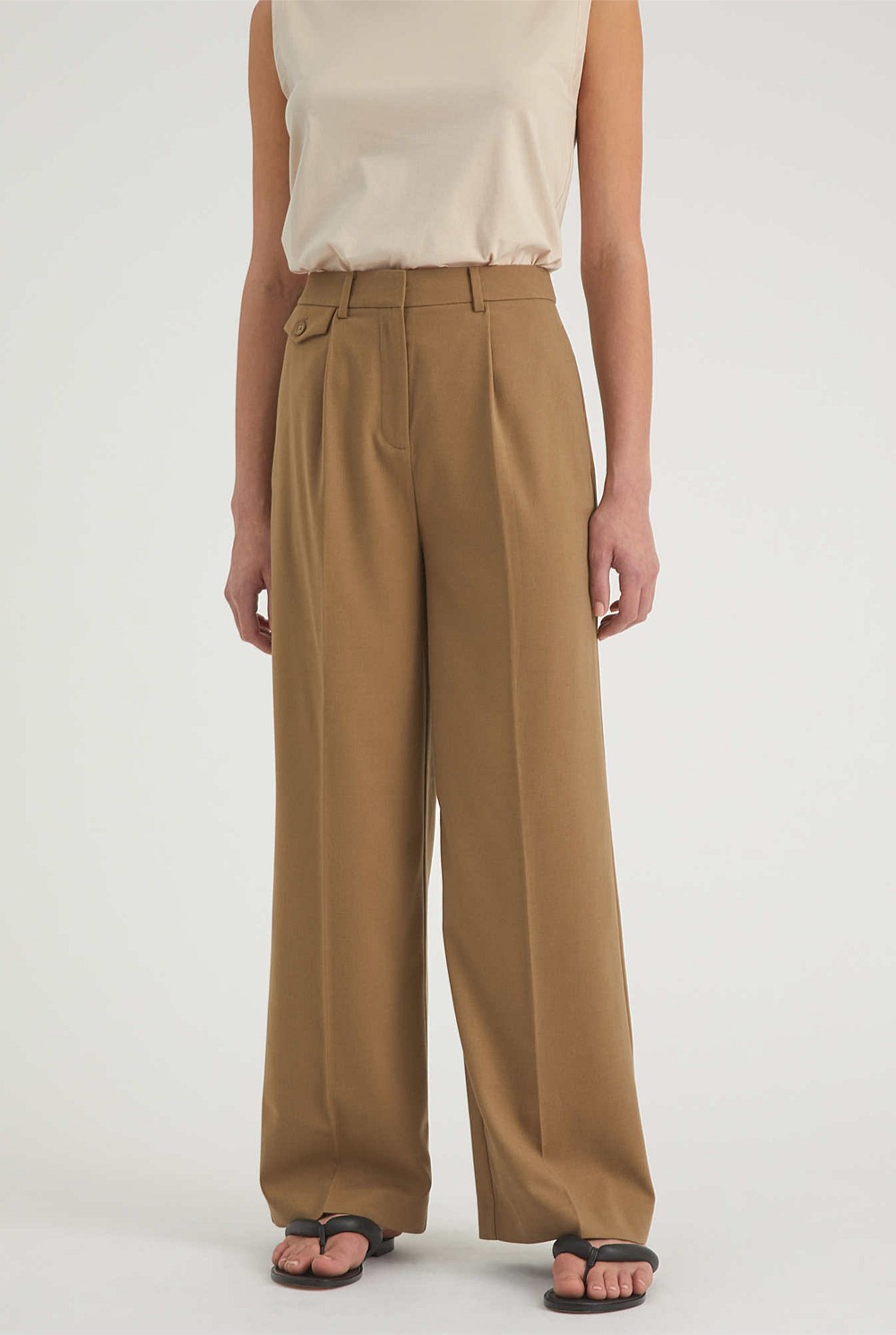 Pocket Detail Trouser
