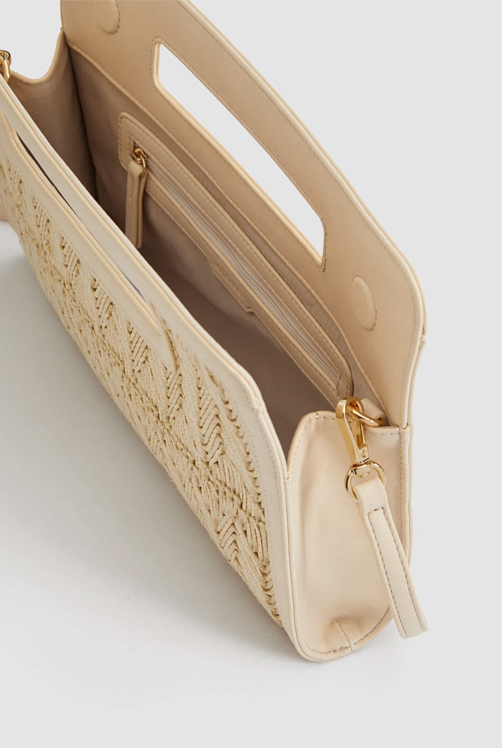 Leon Woven Clutch