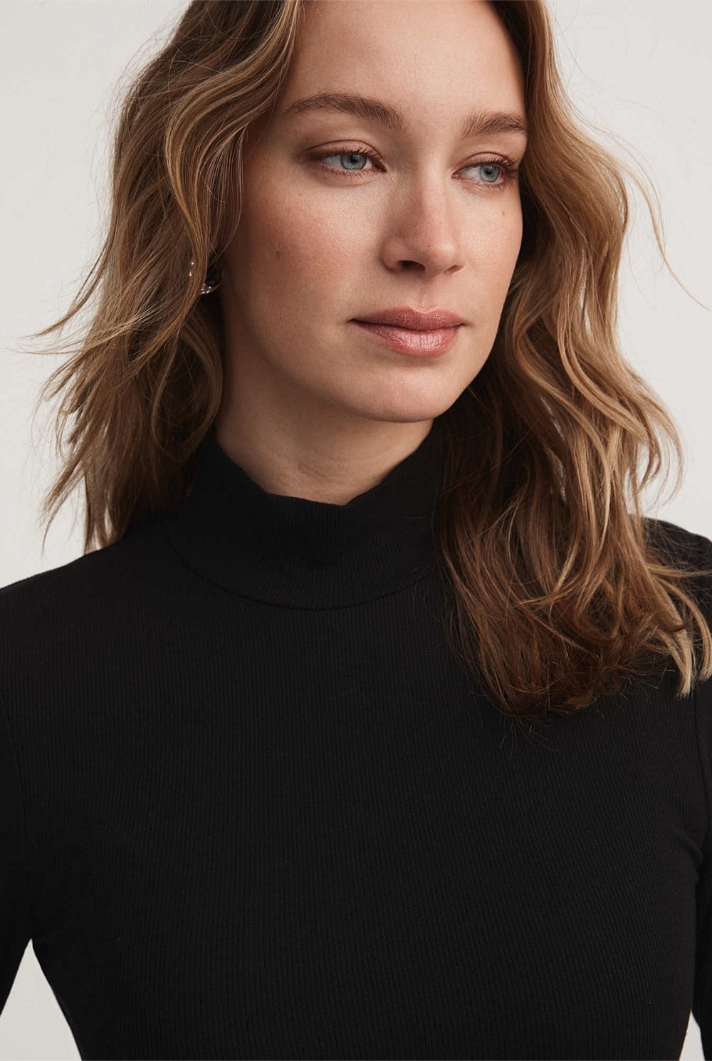 Rib Turtle Neck Top