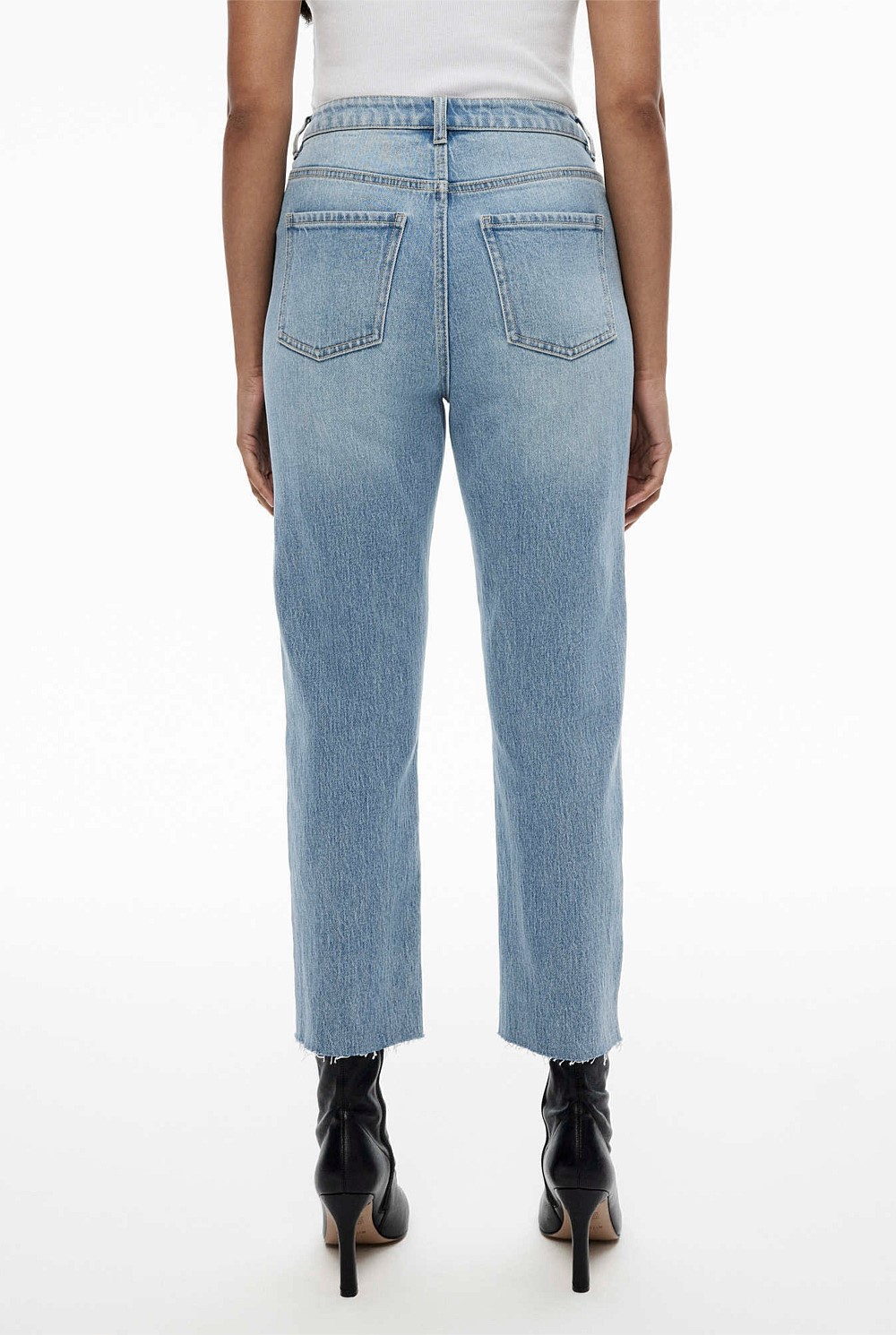 7/8 Straight Jean