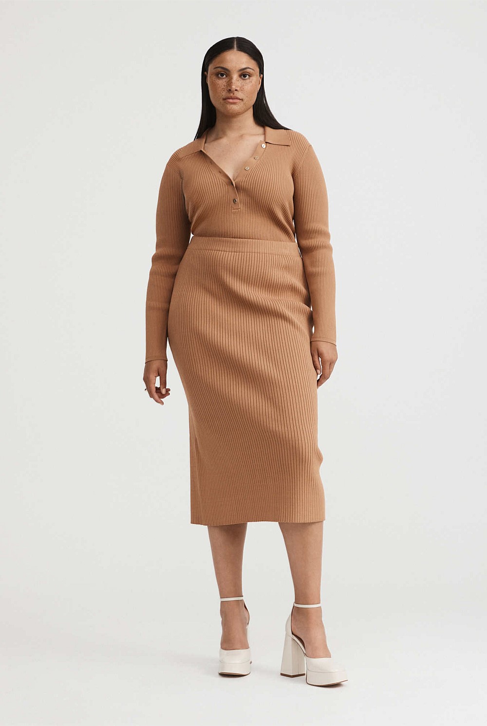 Crepe Collar Henley