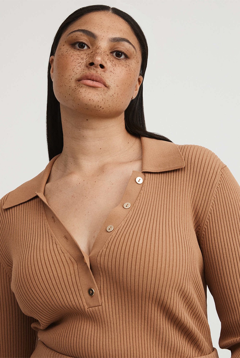 Crepe Collar Henley
