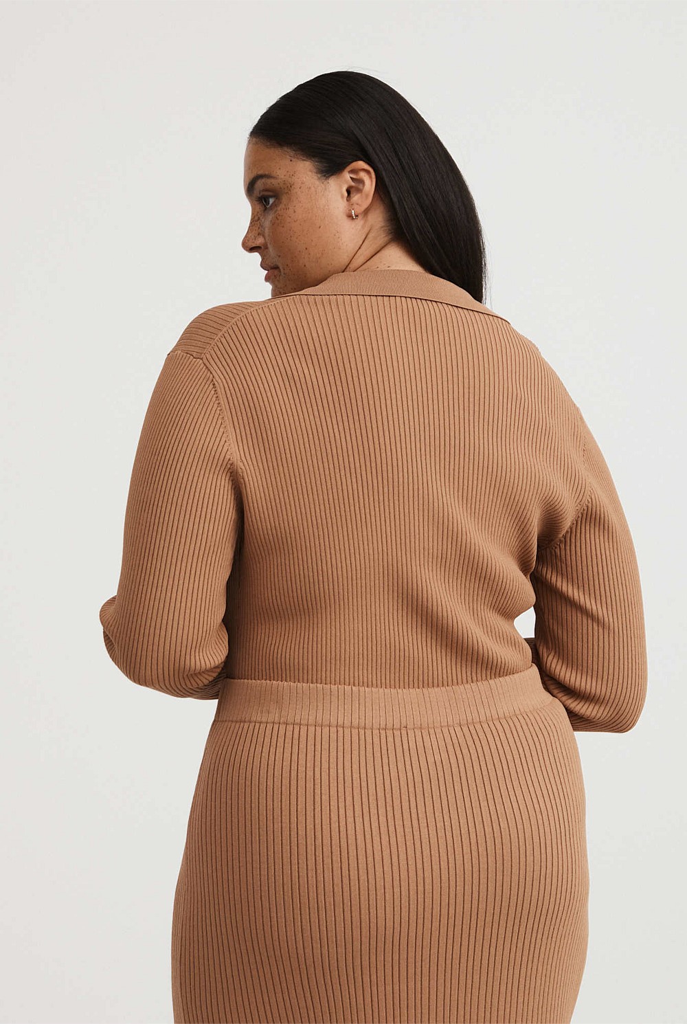 Crepe Collar Henley