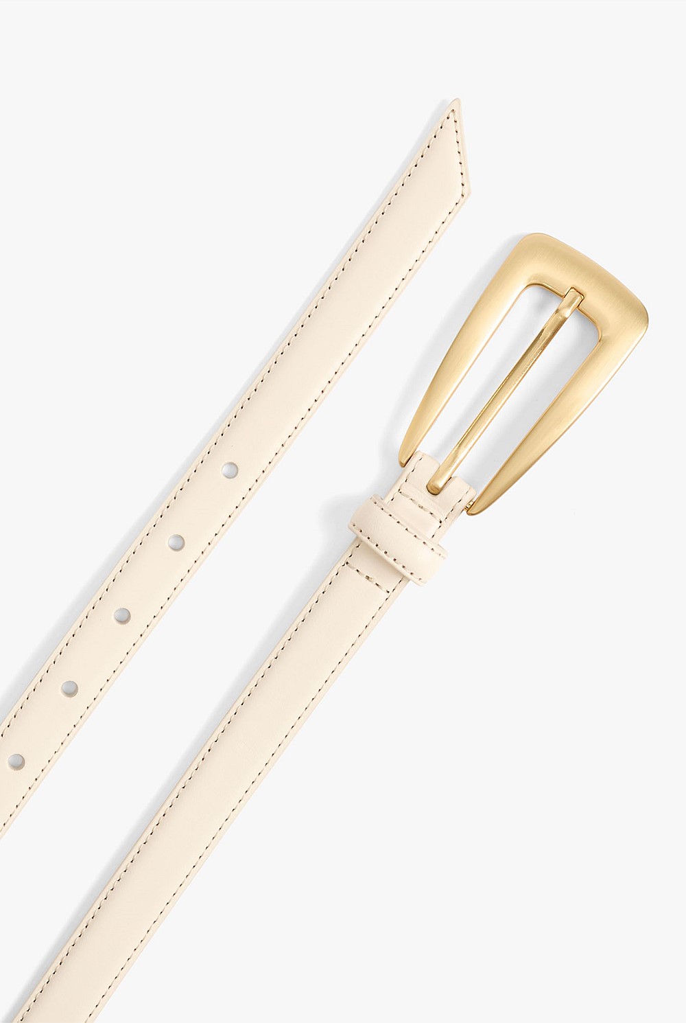 Elongated Buckle Belt