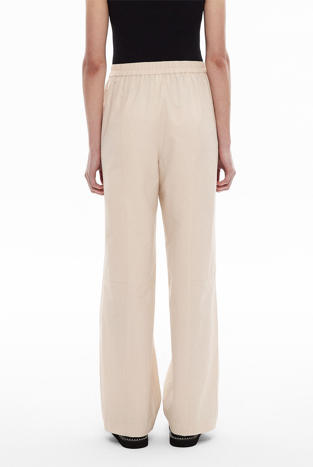 Utility Pull On Pant