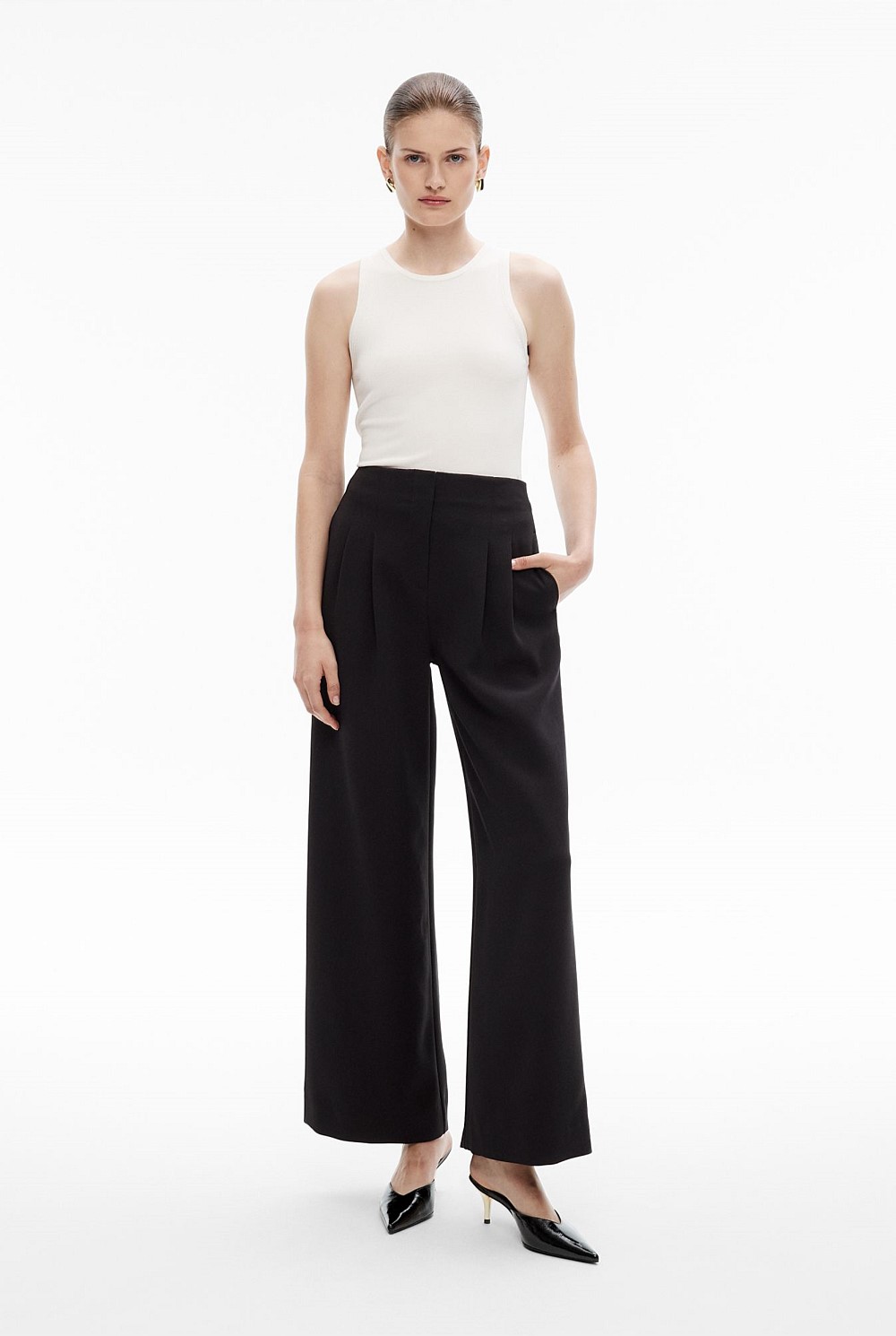 Pleated Pant