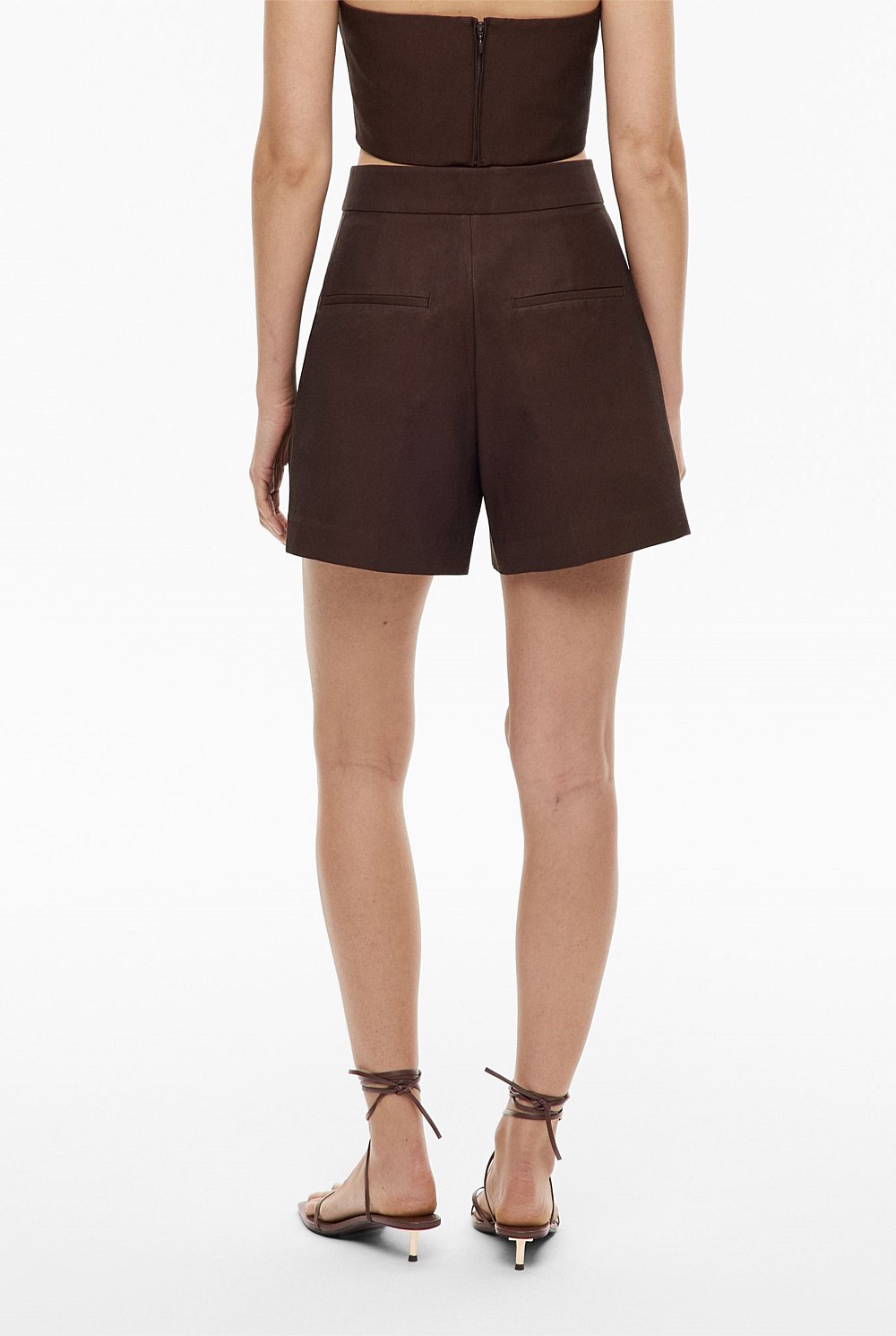 Waisted Pleat Short