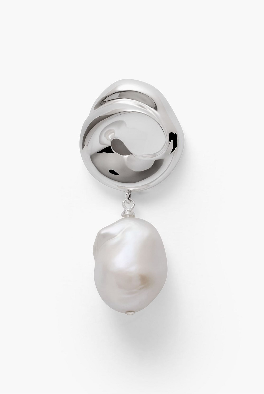 Ana Pearl Earrings