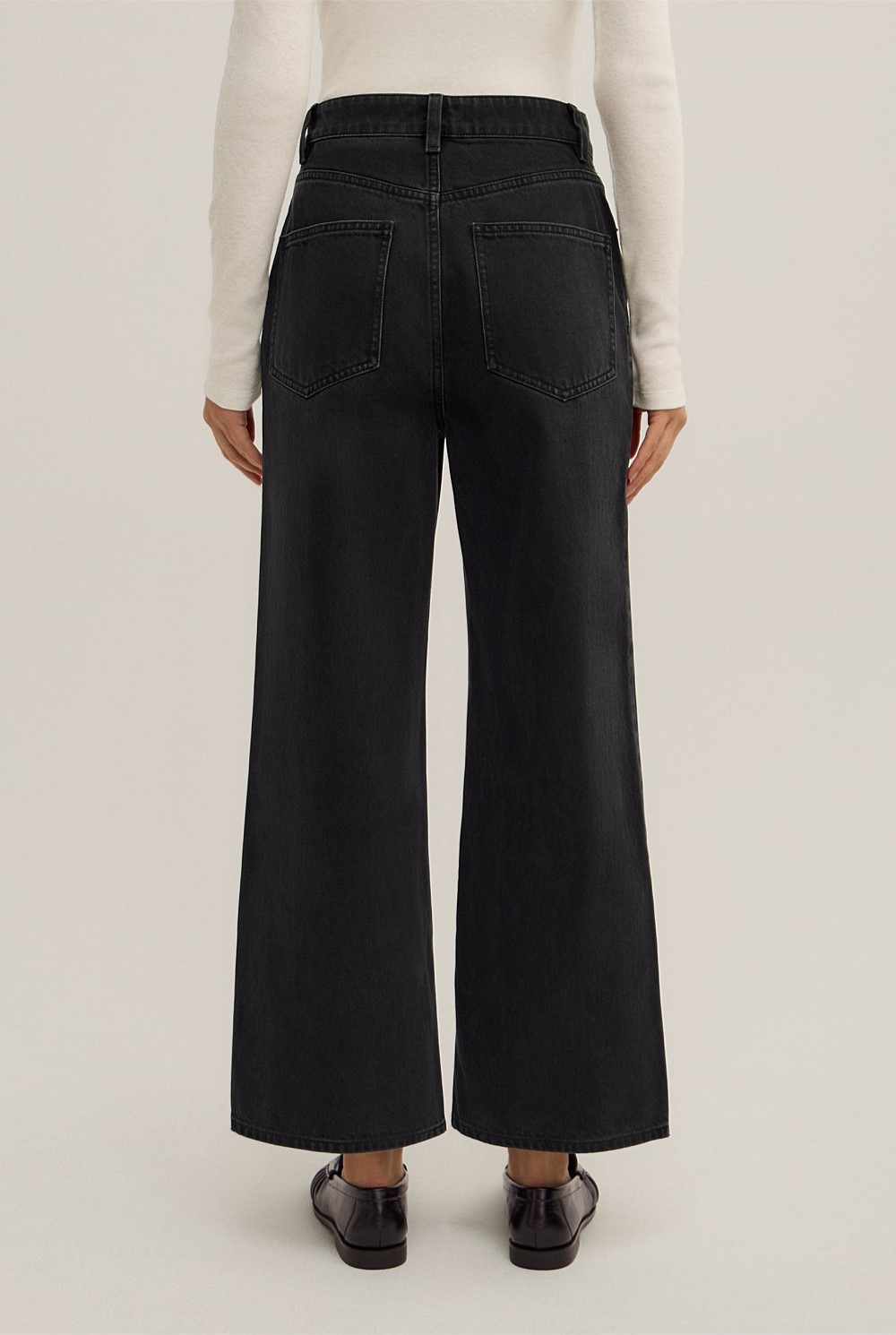 Wide Leg Crop Jeans