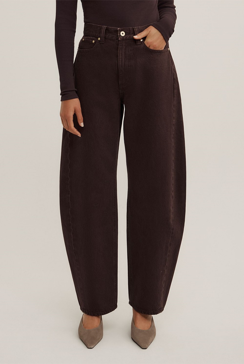 Barrel Leg Jeans