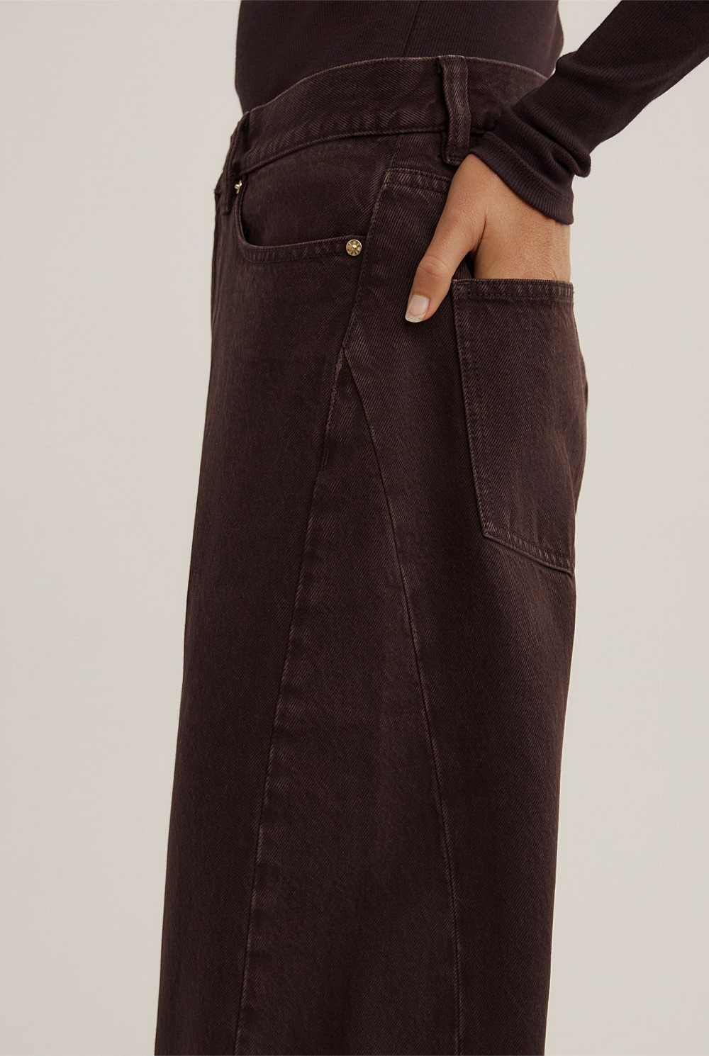Barrel Leg Jeans