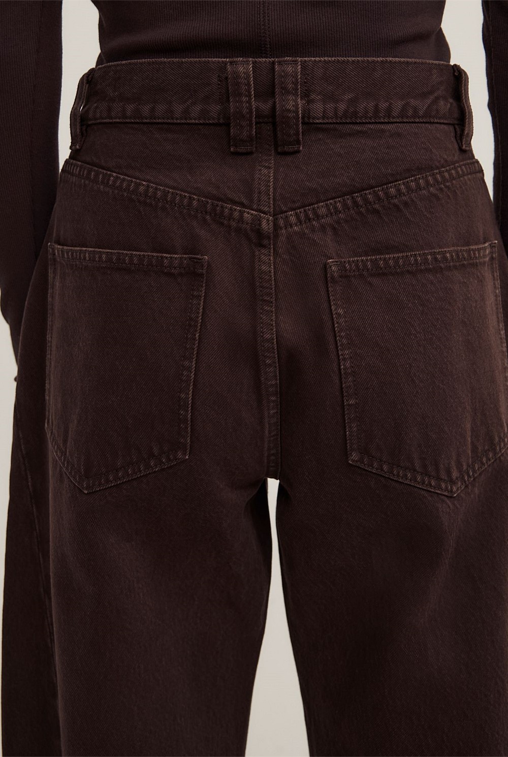 Barrel Leg Jeans