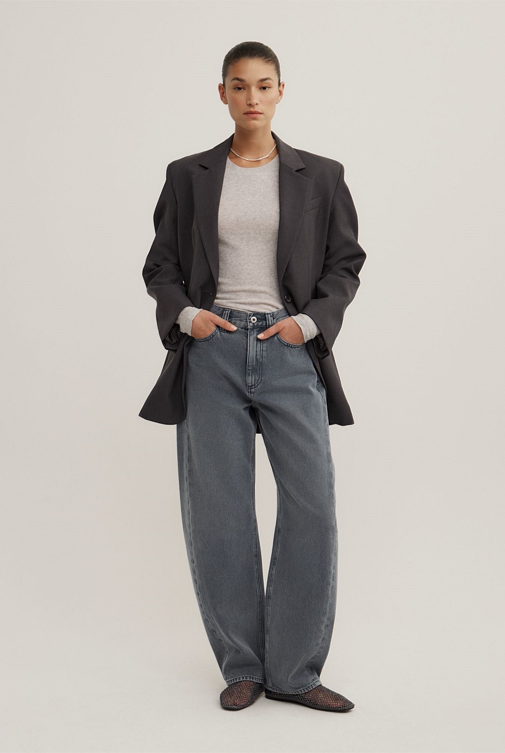 Barrel Leg Jeans