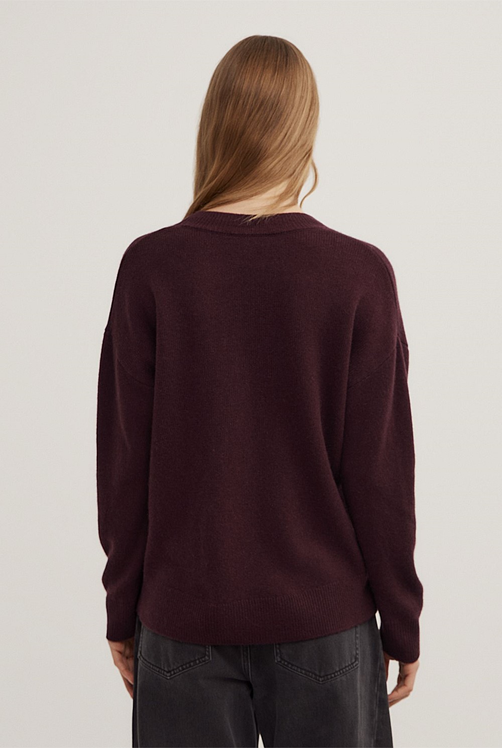 Cashmere V-Neck Knit
