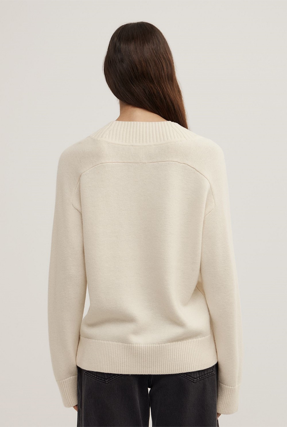 V-Neck Knit