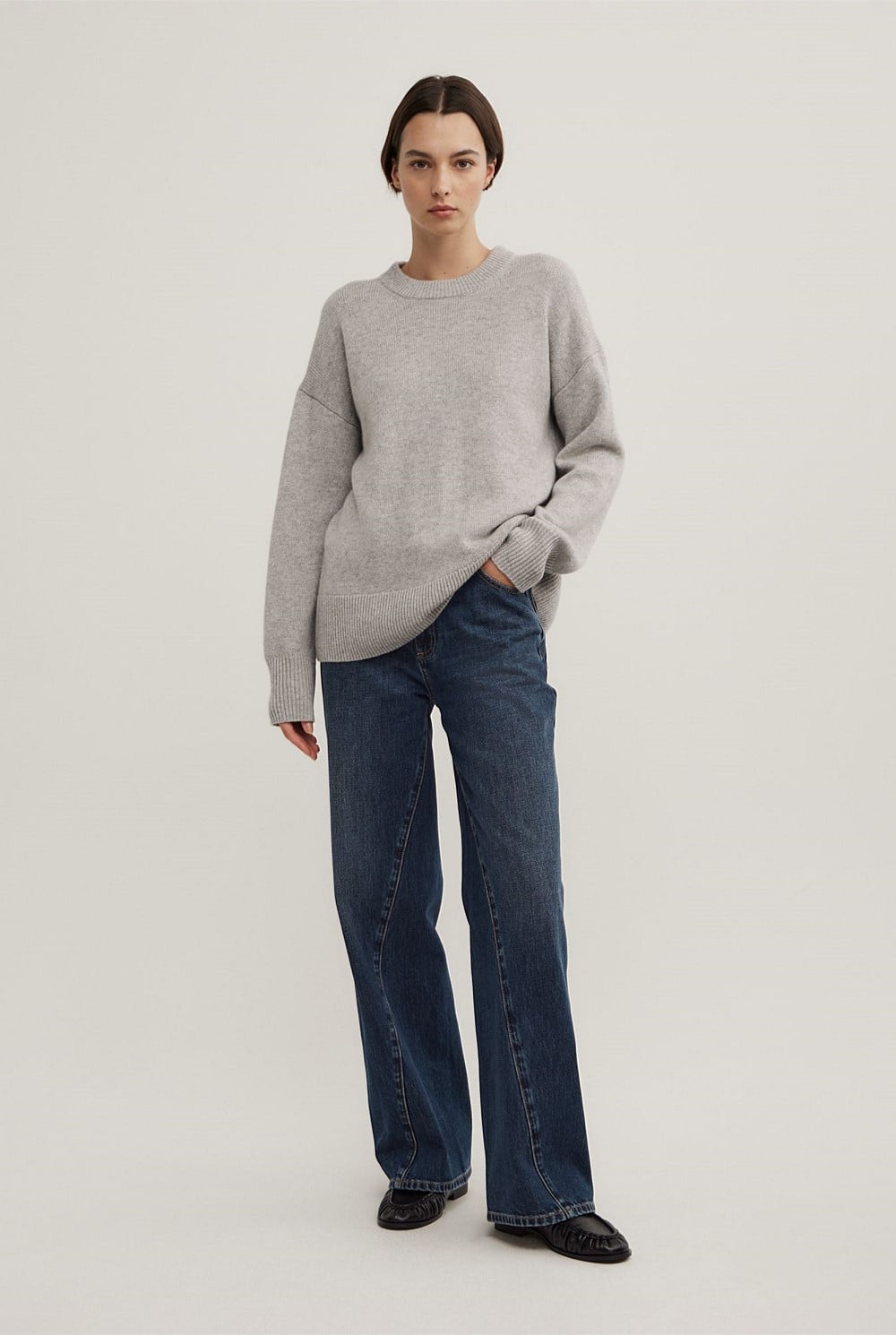 Relaxed Crew Neck Knit