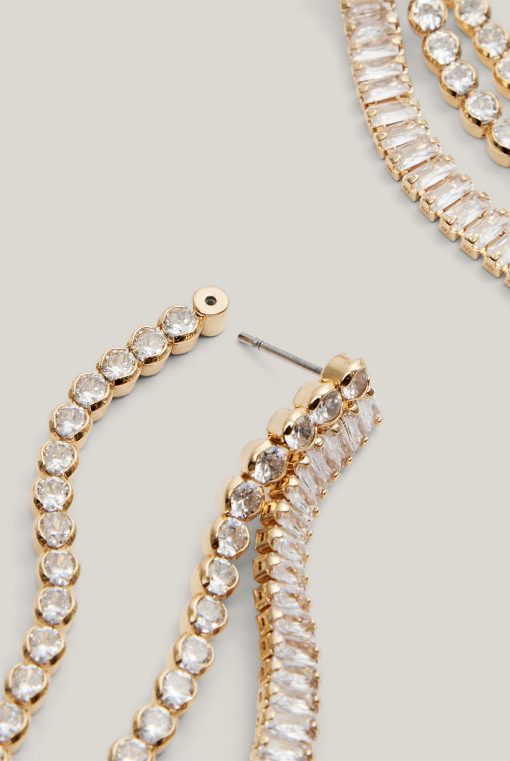 Tanya Earring