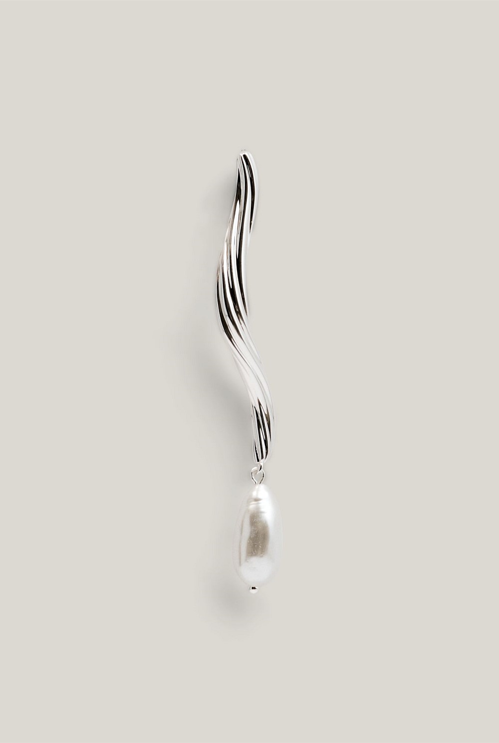 Rumi Pearl Earring