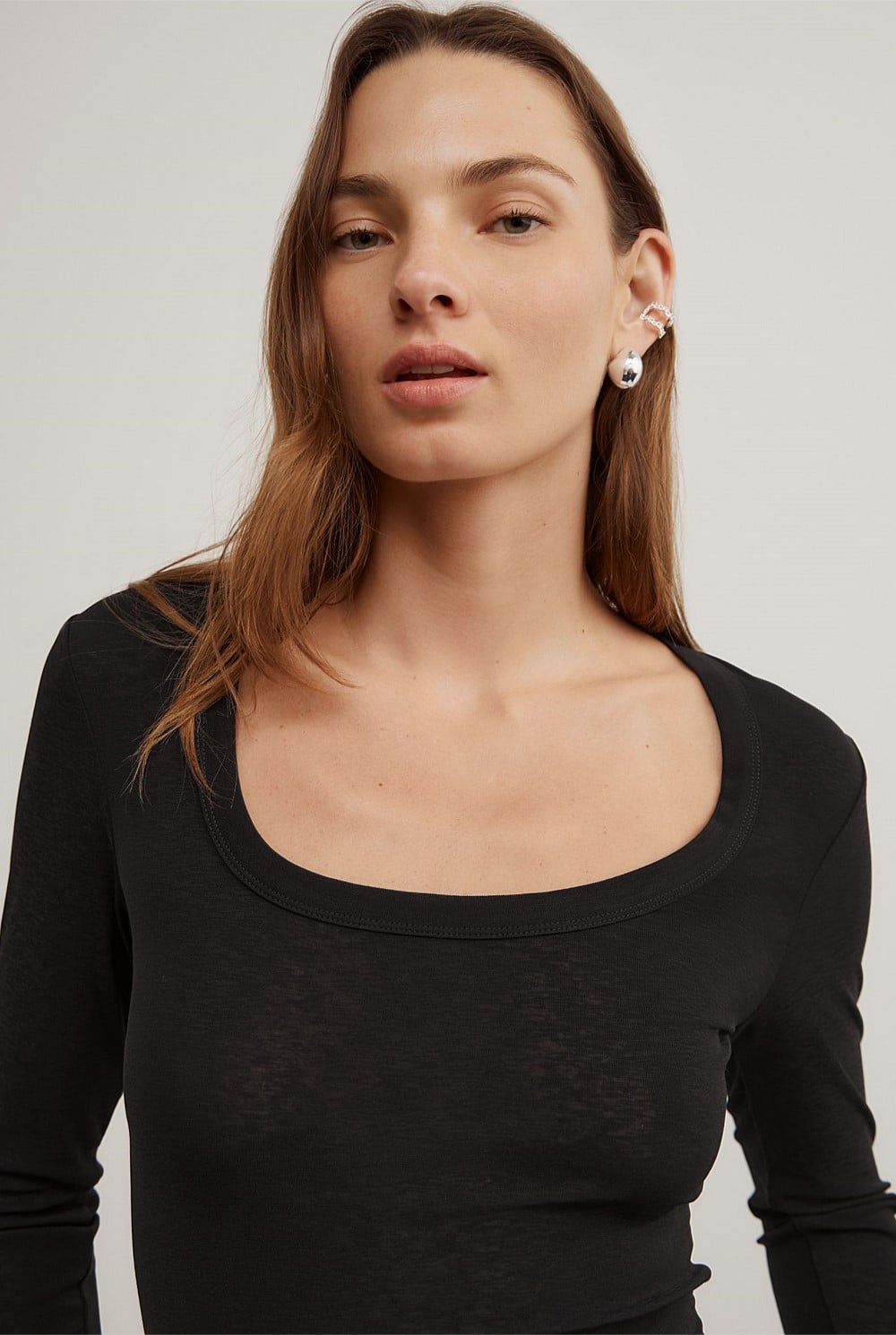 Scoop Neck Long Sleeve Top