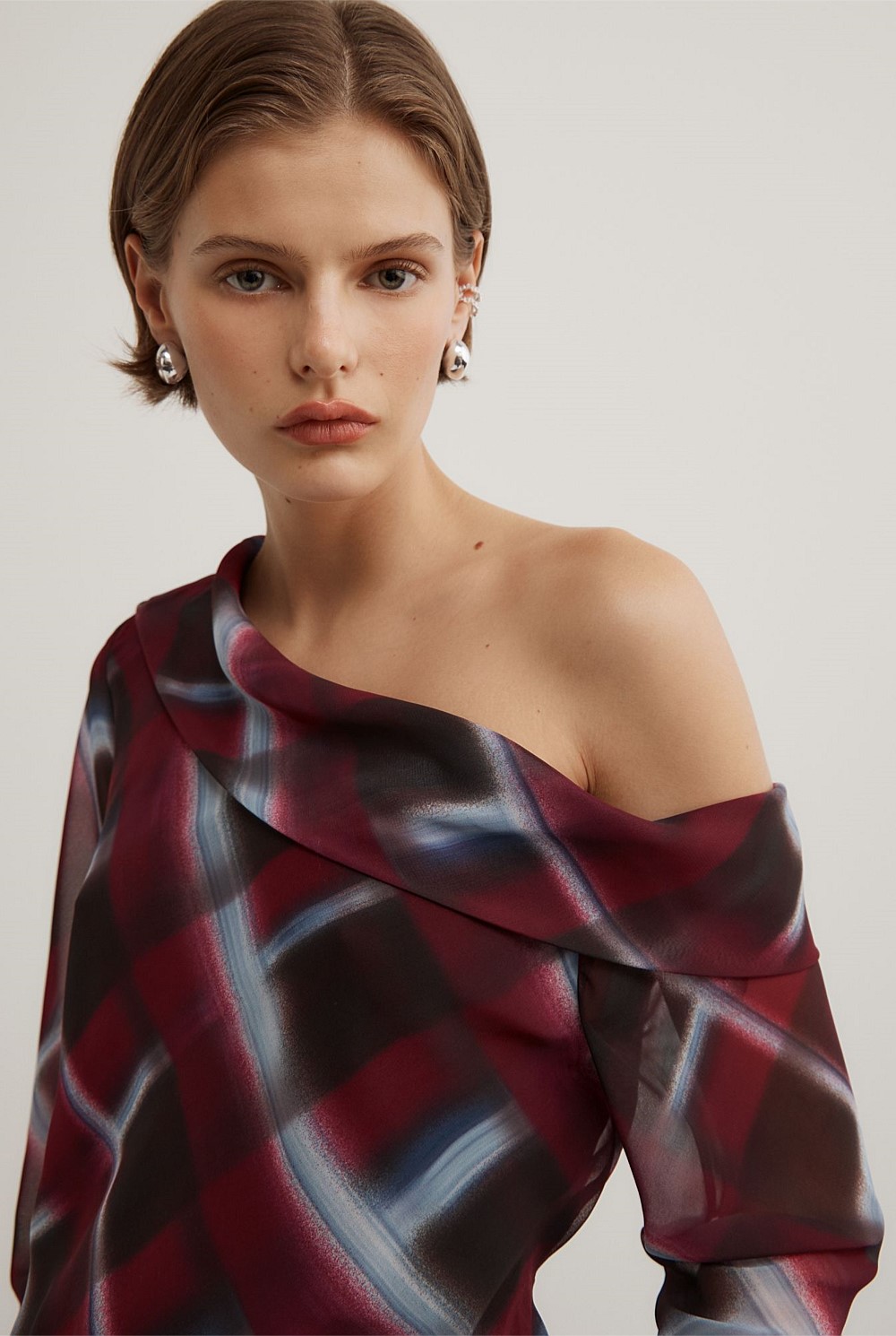 Asymmetric Shoulder Top