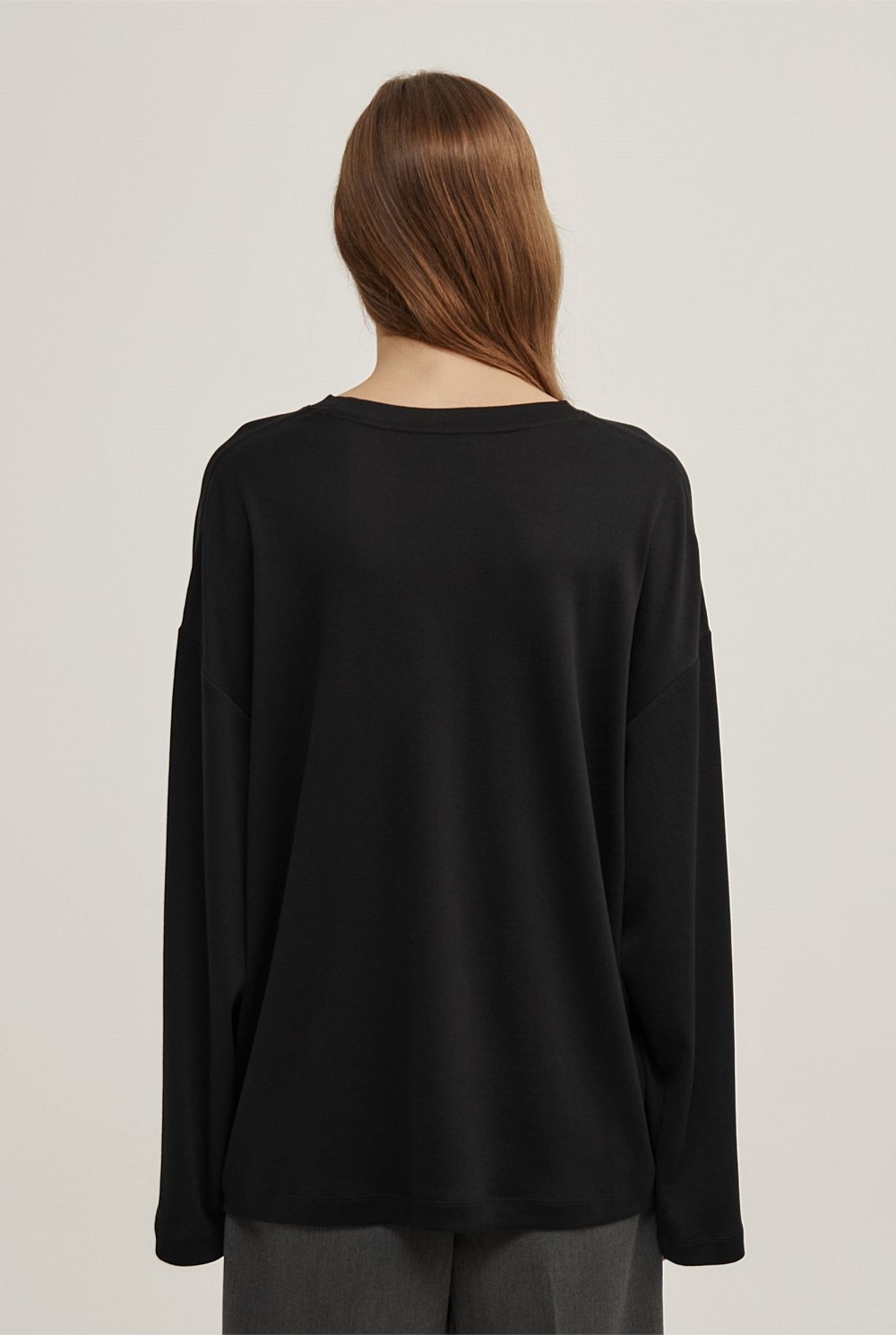 Crew Neck Long-Sleeve T-Shirt