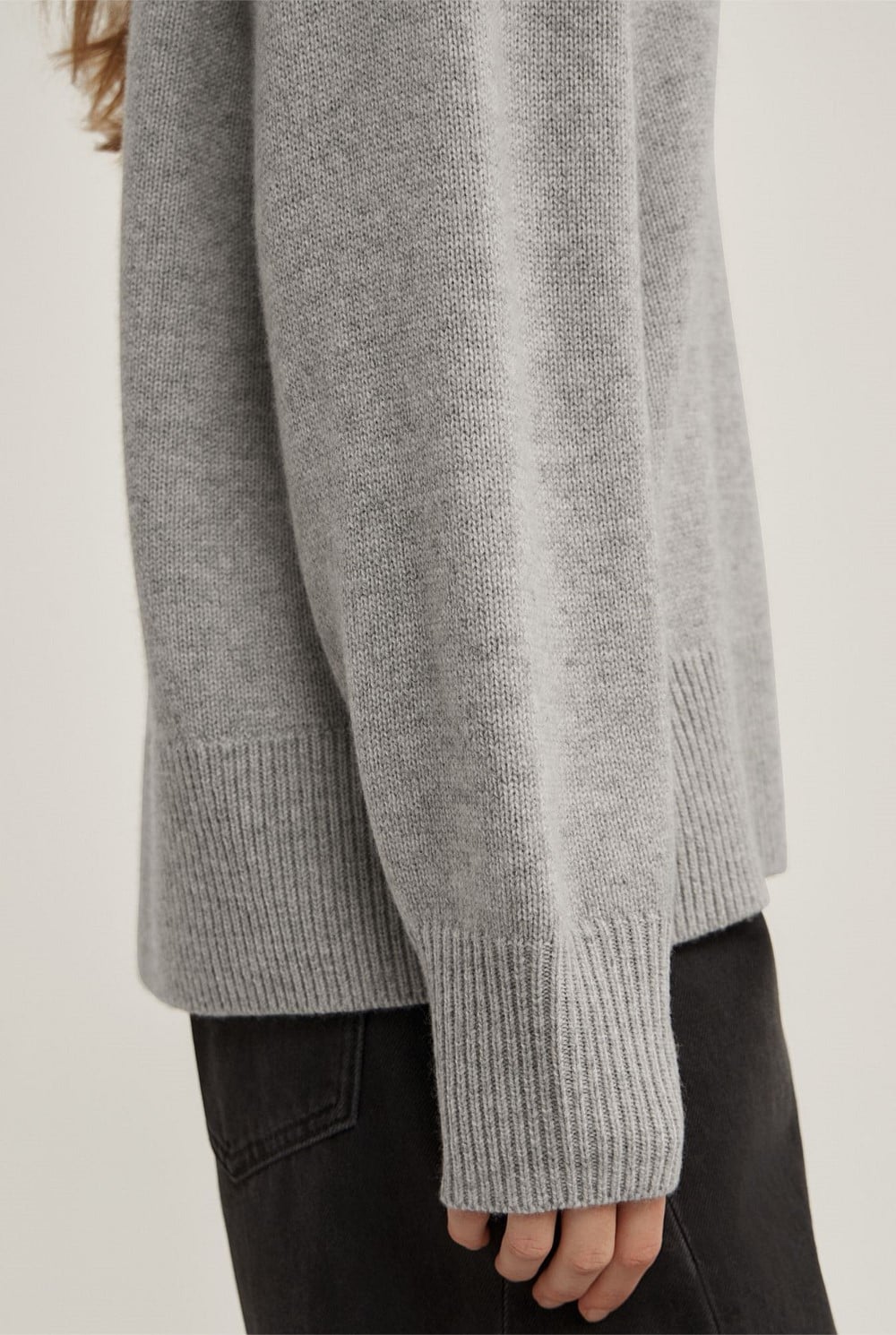 Relaxed Scoop Knit